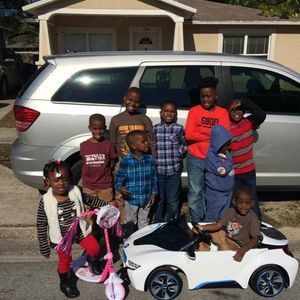 Meet your Posher, Aisha